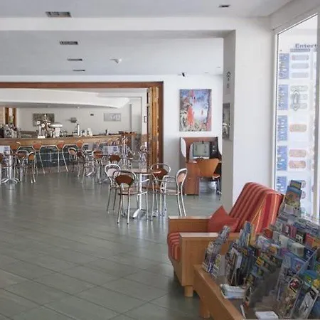 Cala Nova Apartman *
